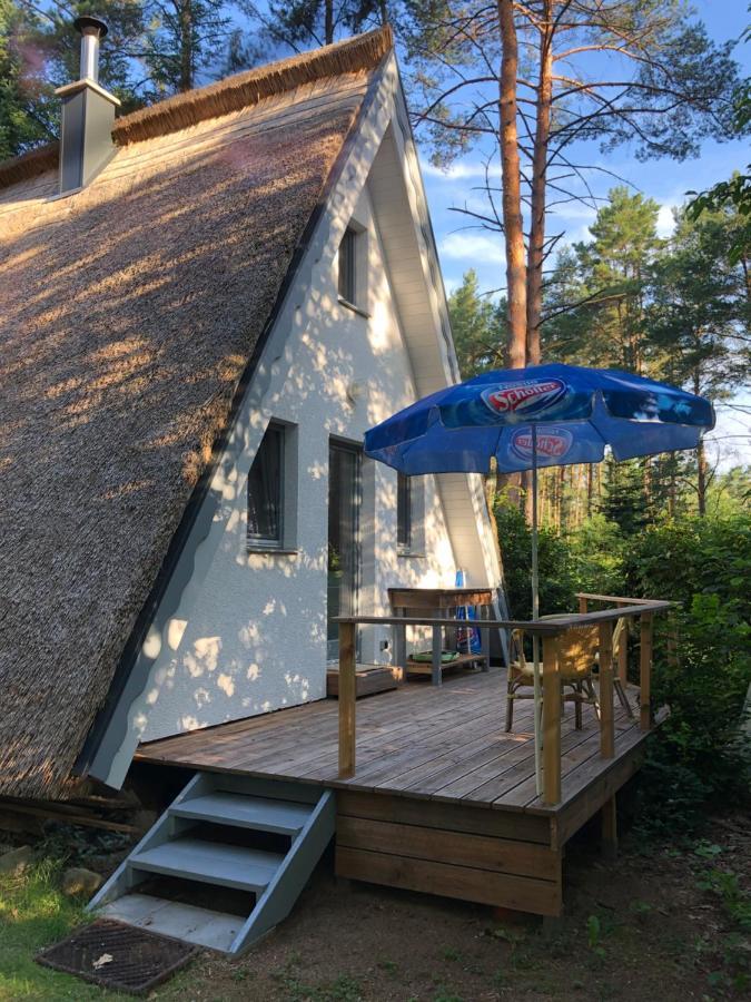Ferienhaus Reetdach 1300Qm Privatgrundstueck Bootssteg Sauna Templin Luebbesee Uckermark Erholung Pur Seenplatte Petersdorf  Exteriér fotografie