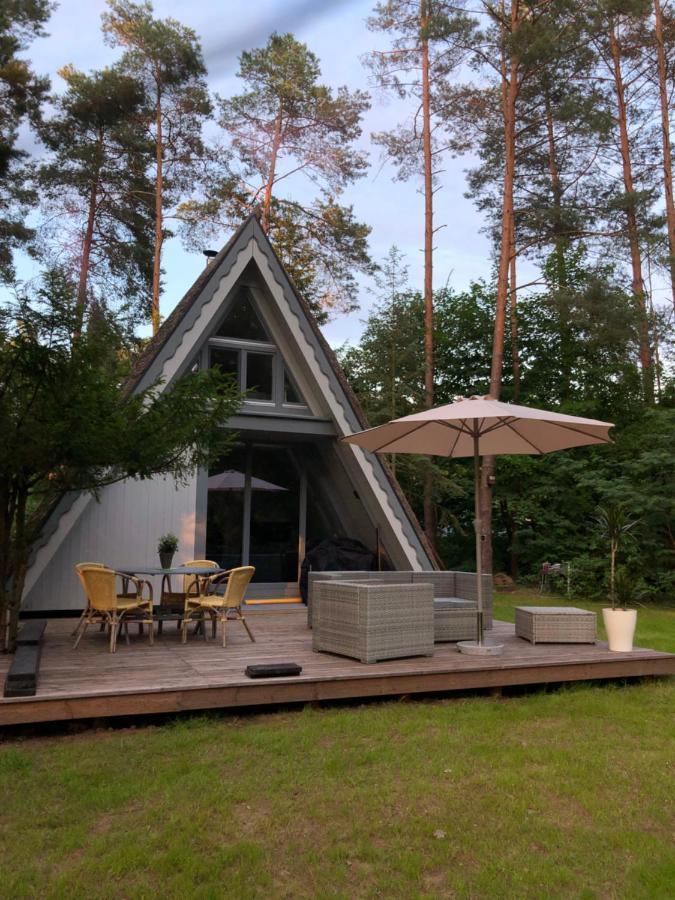 Ferienhaus Reetdach 1300Qm Privatgrundstueck Bootssteg Sauna Templin Luebbesee Uckermark Erholung Pur Seenplatte Petersdorf  Exteriér fotografie